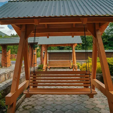 Lodge смерекова хата Iltsi