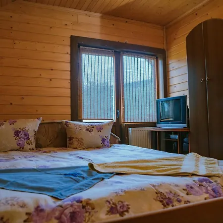 Lodge смерекова хата