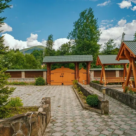 Lodge смерекова хата