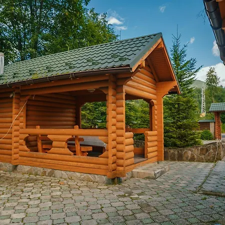 смерекова хата