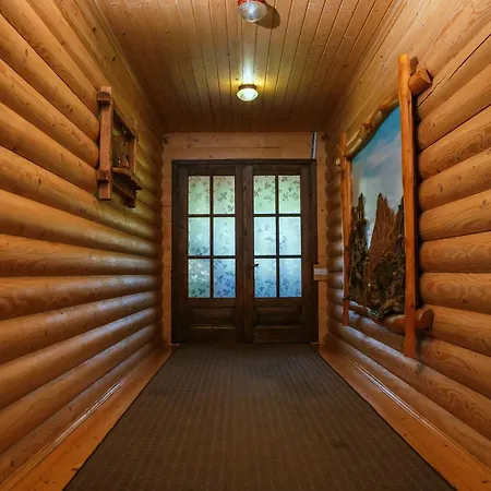 смерекова хата Lodge *