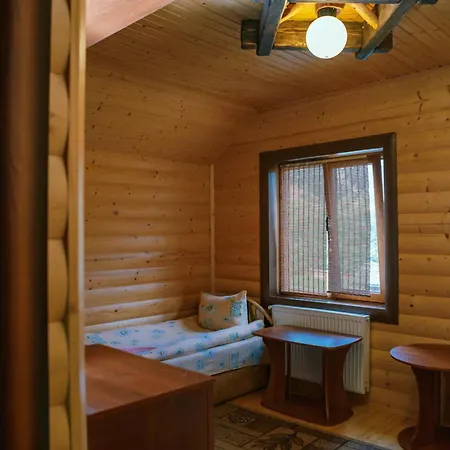 Lodge смерекова хата *
