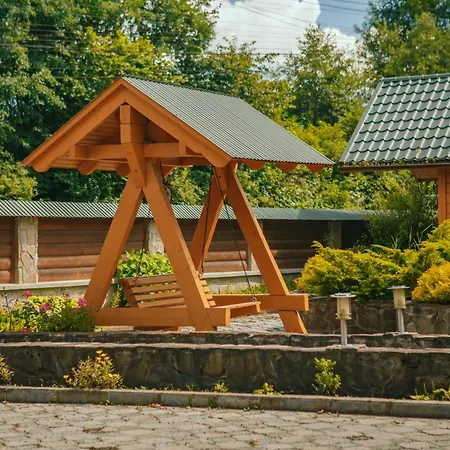 Lodge смерекова хата Iltsi
