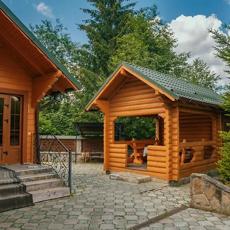 Lodge смерекова хата