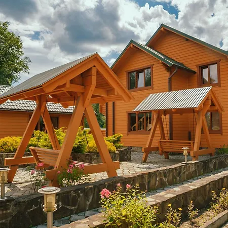 Lodge смерекова хата *